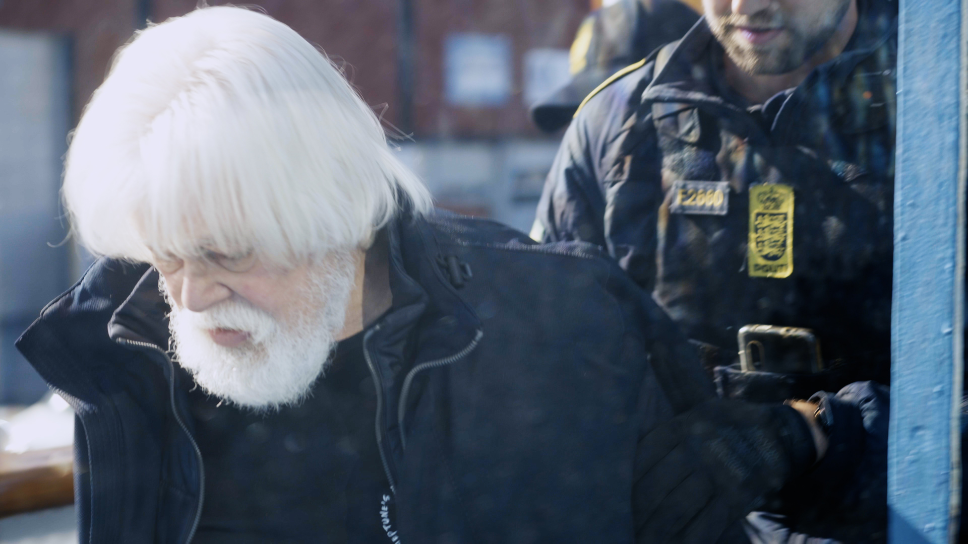 Paul Watson Groenland Danemark Arrestation Japon